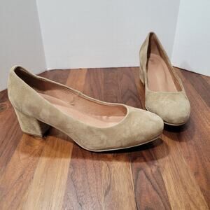 J. Jill Suede Round Toe Tan Pump Block Heel Size 8